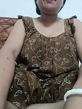 Snapshot of Priya_2222 chatting on 17, 6, 2026 Priya 2222 online show from 17, 6, 2026