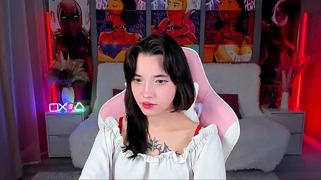 as1an girlfriend online show from 3, 12, 2025