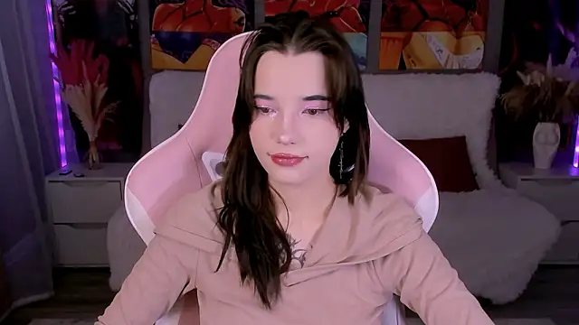 as1an girlfriend online show from 4, 2, 2026