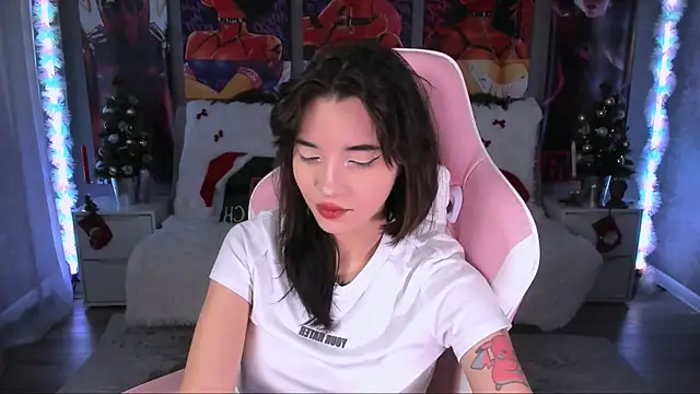 as1an girlfriend online show from 22, 12, 2025