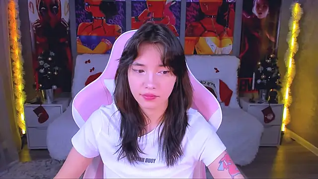 as1an girlfriend online show from 14, 12, 2025