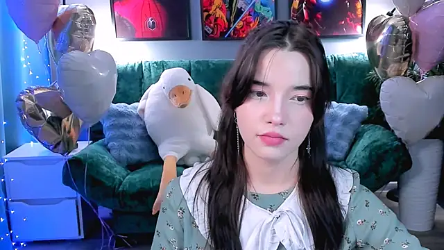 as1an girlfriend online show from 17, 2, 2026