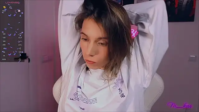  ni kiss online show from 24, 9, 2025