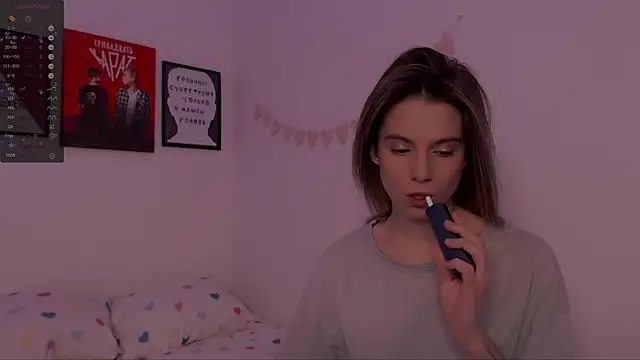  ni kiss online show from 10, 1, 2025