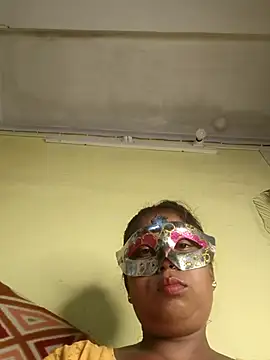 Snapshot of tinabhabhi chatting on 20, 5, 2026 tinabhabhi online show from 20, 5, 2026