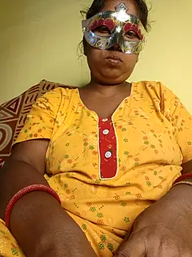 Snapshot of tinabhabhi chatting on 11, 5, 2026 tinabhabhi online show from 11, 5, 2026