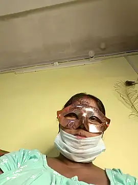 Snapshot of tinabhabhi chatting on 5, 2, 2025 tinabhabhi online show from 5, 2, 2025