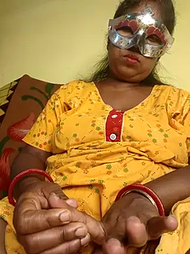 Snapshot of tinabhabhi chatting on 18, 4, 2026 tinabhabhi online show from 18, 4, 2026