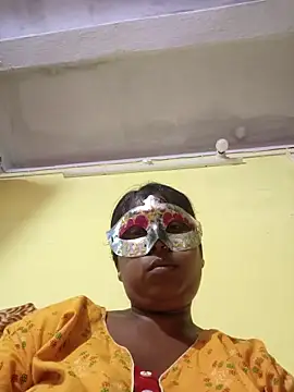 Snapshot of tinabhabhi chatting on 2, 4, 2026 tinabhabhi online show from 2, 4, 2026