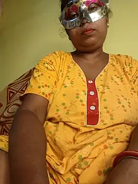 Snapshot of tinabhabhi chatting on 30, 4, 2026 tinabhabhi online show from 30, 4, 2026