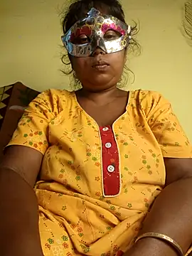 Snapshot of tinabhabhi chatting on 9, 5, 2026 tinabhabhi online show from 9, 5, 2026