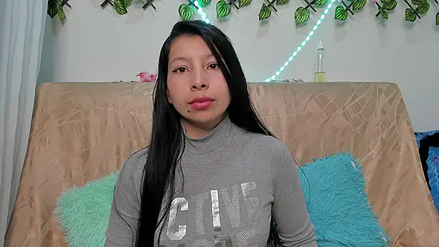 keyla meow online show from 30, 1, 2025