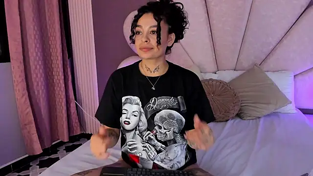 KatherineGomez online show from 17, 1, 2026