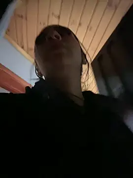 Hilary pinkk online show from 19, 12, 2025