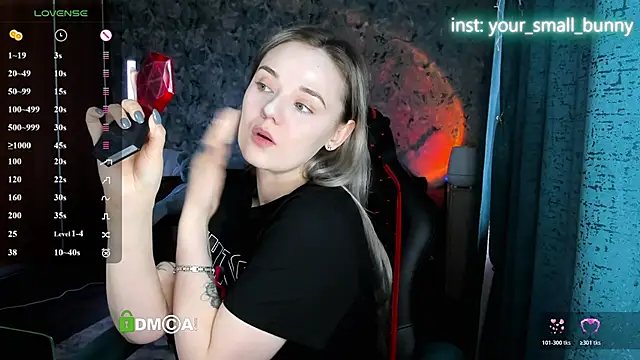 Your small bunny online show from 28, 4, 2026
