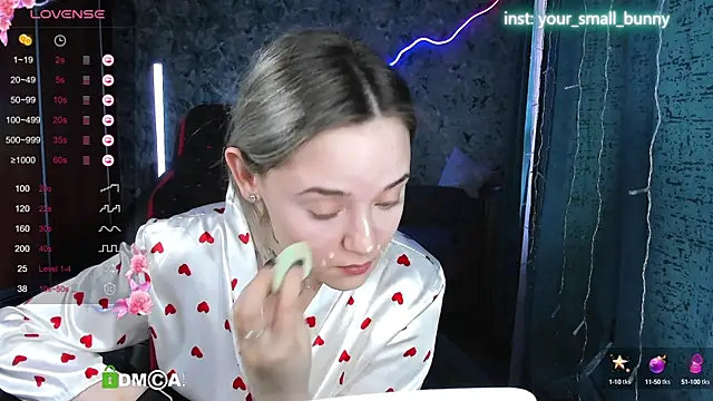 Your small bunny online show from 11, 10, 2025