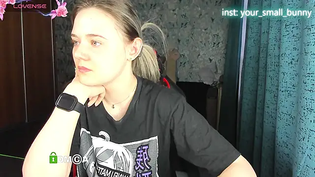 Your small bunny online show from 8, 11, 2025