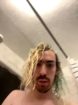 tallnerdyguy online show from 28, 10, 2025