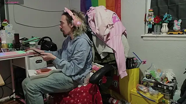 tallnerdyguy online show from 23, 3, 2026