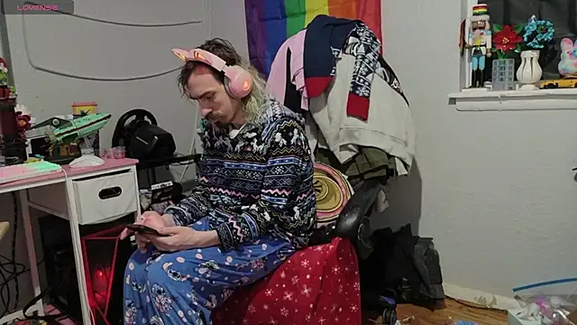 tallnerdyguy online show from 2, 2, 2026