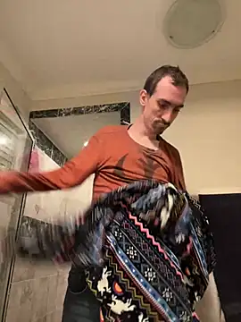 tallnerdyguy online show from 7, 6, 2026