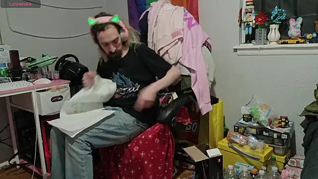 tallnerdyguy online show from 21, 3, 2026