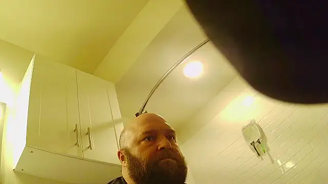 Strong Bear89 online show from 18, 11, 2025