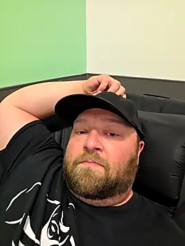Strong Bear89 online show from 25, 2, 2025