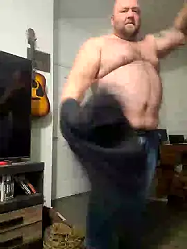 Strong Bear89 online show from 10, 1, 2025