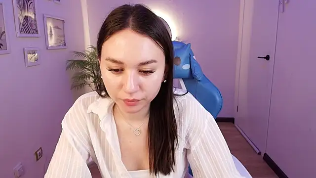 Snapshot of margeriTirell chatting on 1, 5, 2026 margeriTirell online show from 1, 5, 2026