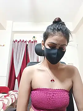 Snapshot of Tisha-01 chatting on 9, 7, 2026 Tisha-01 online show from 9, 7, 2026