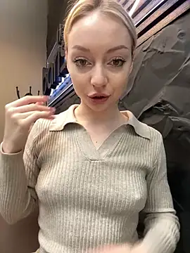 Snapshot of melissa_grr chatting on 21, 12, 2025 melissa grr online show from 21, 12, 2025