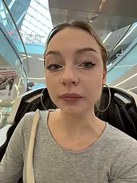 Snapshot of melissa_grr chatting on 4, 3, 2026 melissa grr online show from 4, 3, 2026