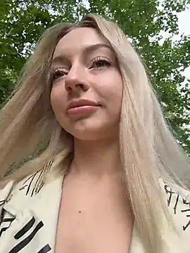 Snapshot of melissa_grr chatting on 18, 5, 2026 melissa grr online show from 18, 5, 2026