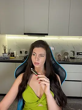 CurlyLara online show from 25, 2, 2026