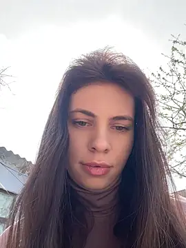 CurlyLara online show from 14, 4, 2026