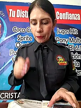 Snapshot of Alysson-- chatting on 2, 10, 2025 Alysson-- online show from 2, 10, 2025