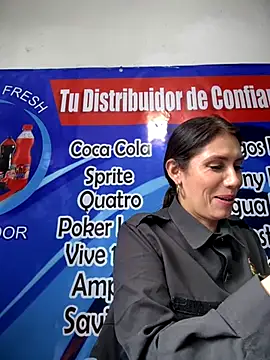 Snapshot of Alysson-- chatting on 7, 10, 2025 Alysson-- online show from 7, 10, 2025