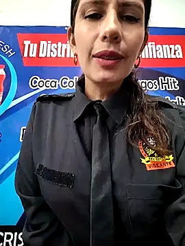 Snapshot of Alysson-- chatting on 23, 9, 2025 Alysson-- online show from 23, 9, 2025