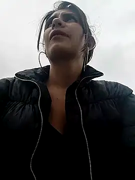 Snapshot of Alysson-- chatting on 13, 3, 2025 Alysson-- online show from 13, 3, 2025