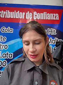 Snapshot of Alysson-- chatting on 29, 10, 2025 Alysson-- online show from 29, 10, 2025