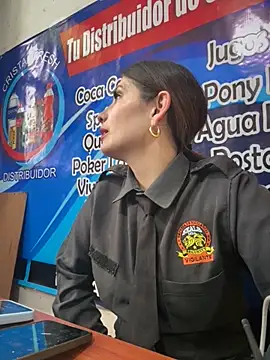 Snapshot of Alysson-- chatting on 4, 11, 2025 Alysson-- online show from 4, 11, 2025