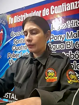 Snapshot of Alysson-- chatting on 1, 11, 2025 Alysson-- online show from 1, 11, 2025