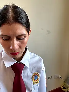 Alysson-- online show from 13, 1, 2026