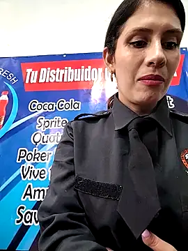 Snapshot of Alysson-- chatting on 20, 9, 2025 Alysson-- online show from 20, 9, 2025