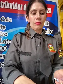 Snapshot of Alysson-- chatting on 27, 10, 2025 Alysson-- online show from 27, 10, 2025