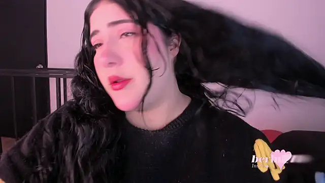 Snapshot of AmberiniHoffman chatting on 21, 7, 2026 AmberiniHoffman online show from 21, 7, 2026
