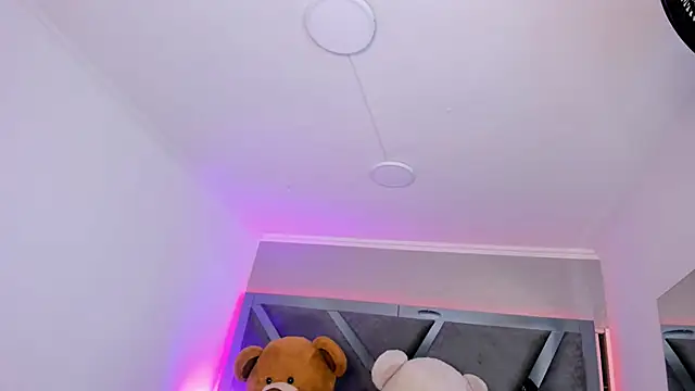 AmberiniHoffman online show from 7, 11, 2025