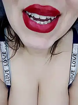 Snapshot of sexy-mariya chatting on 18, 10, 2025 sexy-mariya online show from 18, 10, 2025