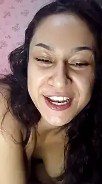 yummi  priv online show from 8, 3, 2025